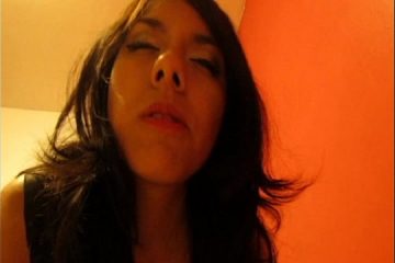 Guarra Calia Qadehs es follada bien rico en una habitación de hotel
